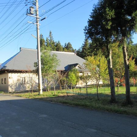 民泊くま - 絵画と音楽の宿 Inawashiro Exterior photo